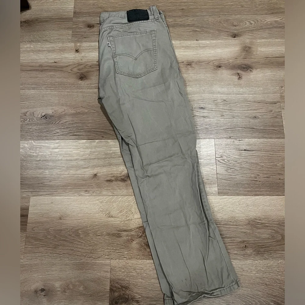 Levi's Tan Chinos Straight Leg- 36 x 30